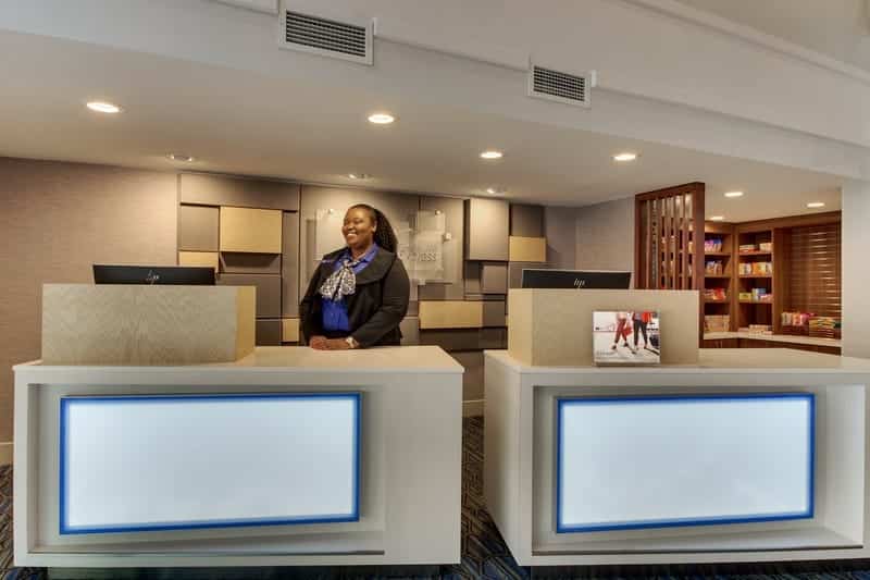 IHG Approved Photography for Holiday Inn Express Emory Front Desk W Staff 2