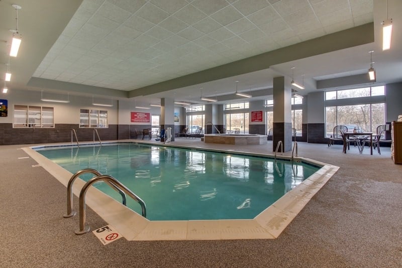 Drury Approved Photography for Drury Inn and Suites Columbus Polaris Pool 02 3