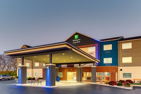 Hotel photography of Holiday Inn Express exterior at twilight