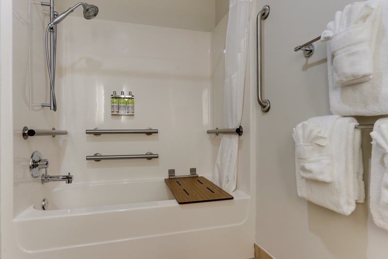 IHG Approved Photography for Holiday Inn Express Dayton Centerville Accessible Bathroom 01