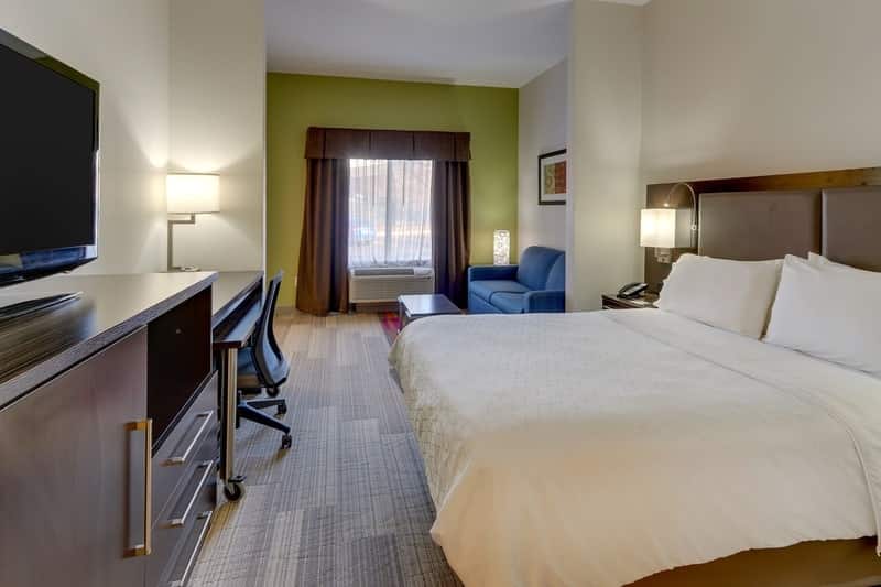 IHG Approved Photography for Holiday Inn Express Dayton Centerville XFTN 01