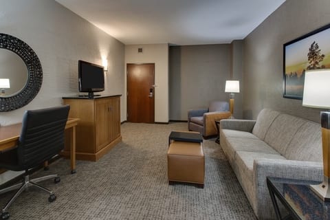 Professional Hotel photography of Drury Hotels guest suite