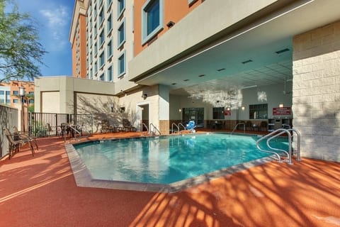 Professional Hotel photography of Drury Hotels pool