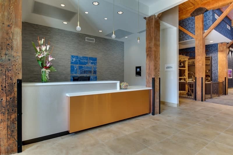 Marriott Springhill Suites approved photography - Front Desk Photo