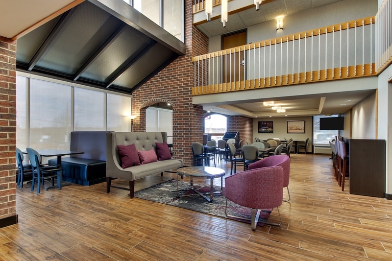 Drury Approved Hotel Photography for Drury Inn and suites Poplar Bluff, MO
