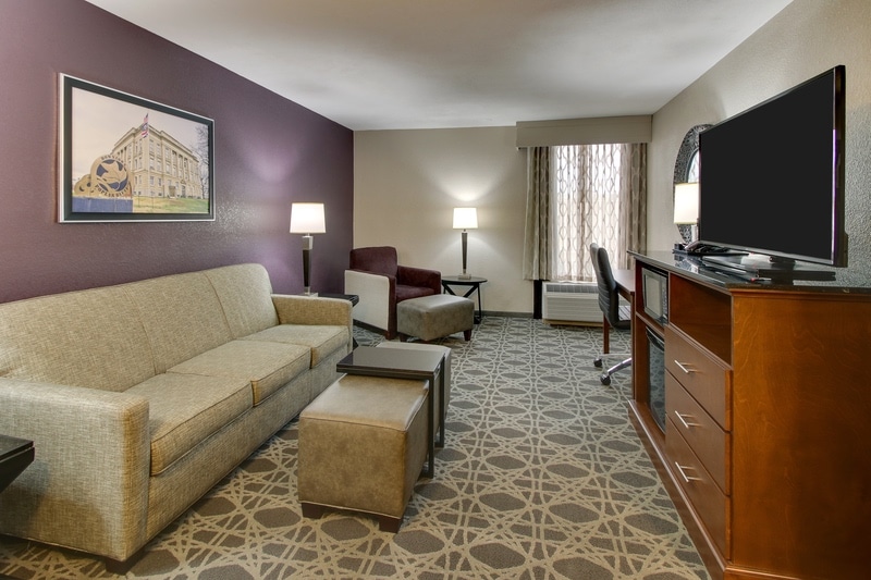 Drury Approved Hotel Photography for Drury Inn and suites Poplar Bluff, MO