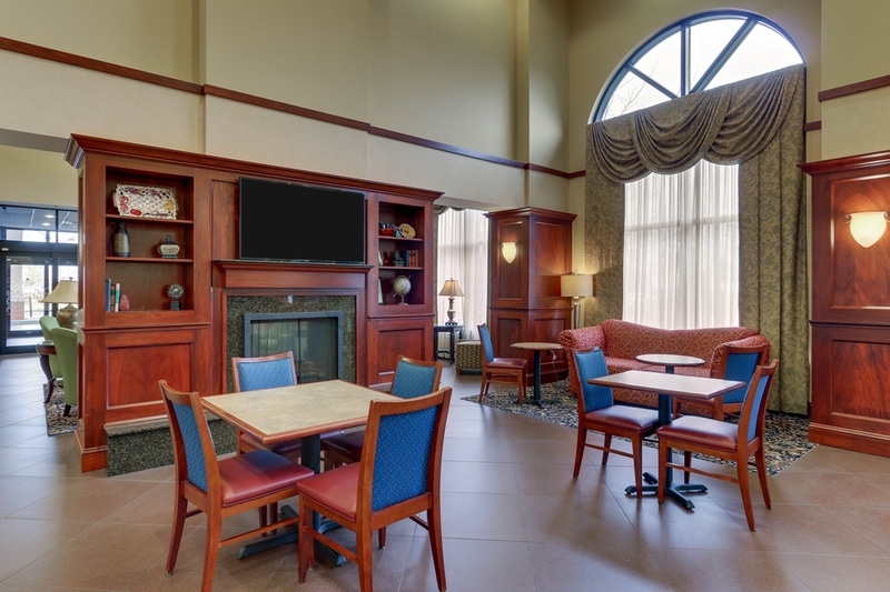 Hilton approved photography for Hampton Inn Indianapolis Airport