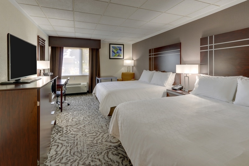 IHG Approved Hotel Photography for Holiday Inn Express Chesapeake House