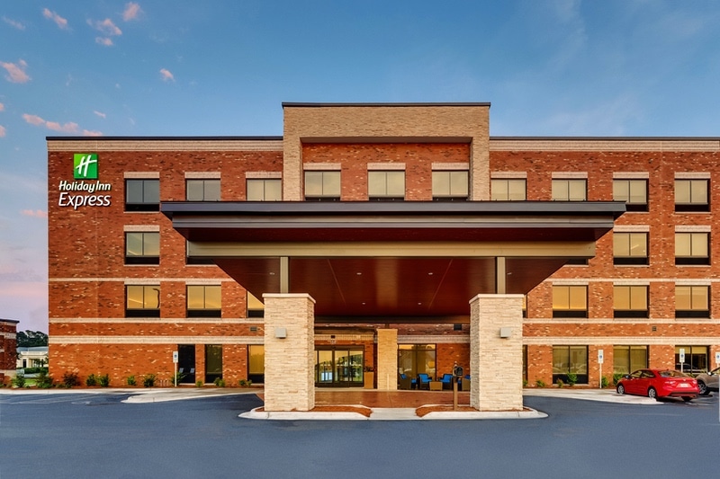 IHG Approved Photography for Holiday Inn Express Wilmington Porter's Neck