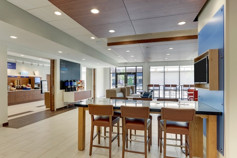professional hotel photography for holiday inn express Winston salem