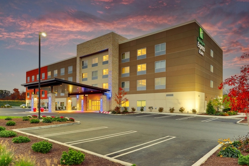Holiday Inn Express approved hotel photographer