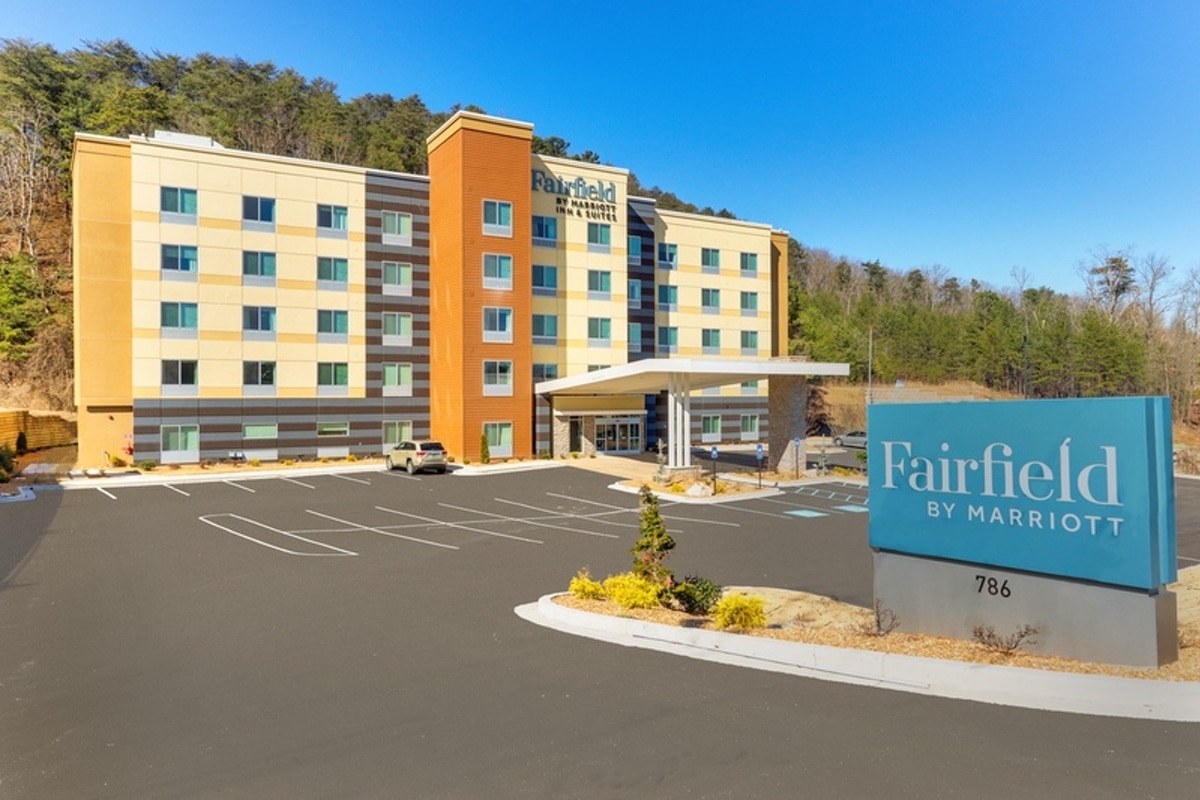 Fairfield Inn & Suites approved photography