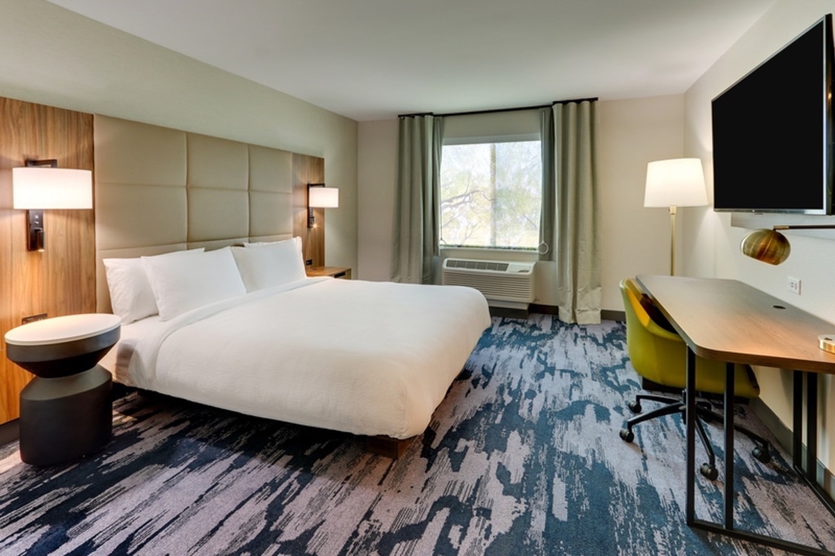 Marriott approved hotel photography for Fairfield Inn & Suites