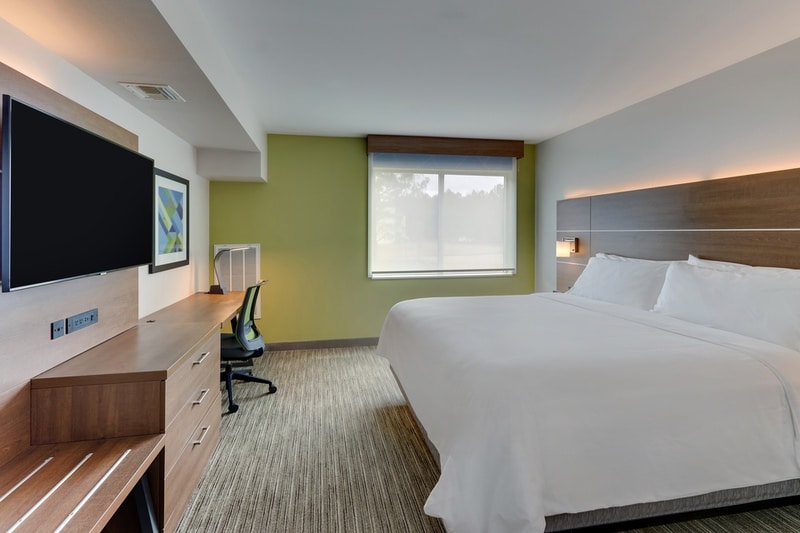 Holiday Inn Express approved hotel photography 